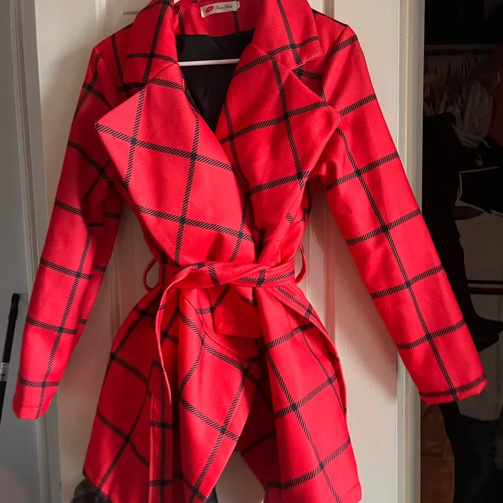 Fashion Nova Red Checkered Trench Coat - Picture 1 of 3